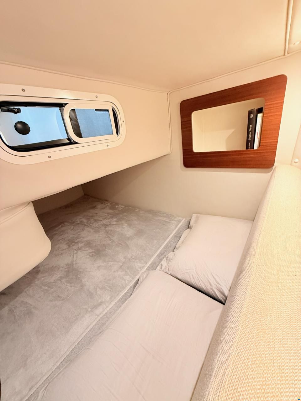 Sea Ray Sundancer 265