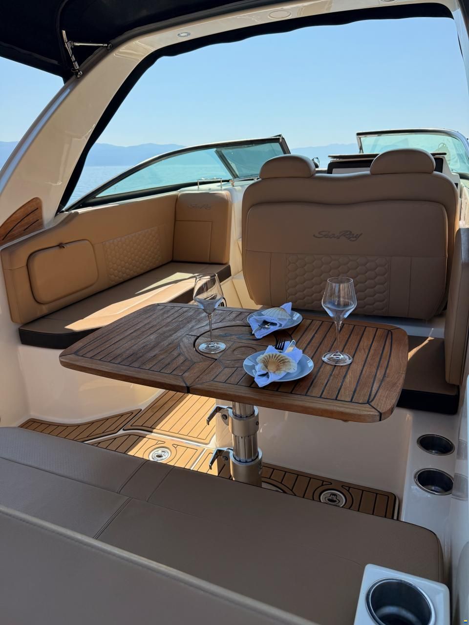 Sea Ray Sundancer 265