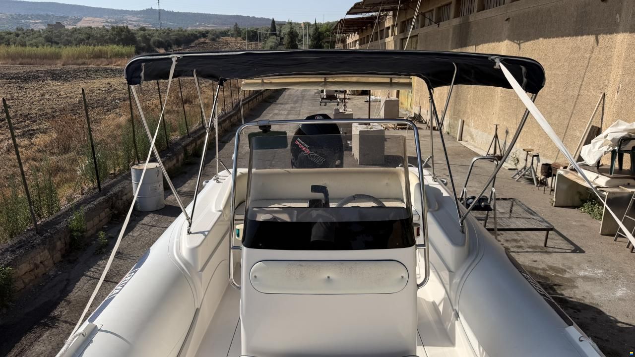 Selva D800 Mercury V8 Racing 300