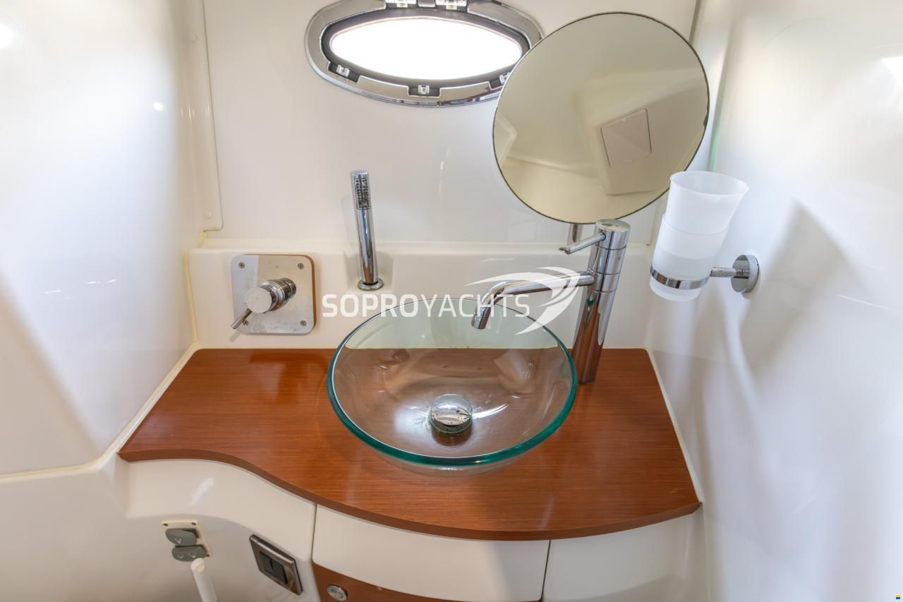Beneteau Antares 42