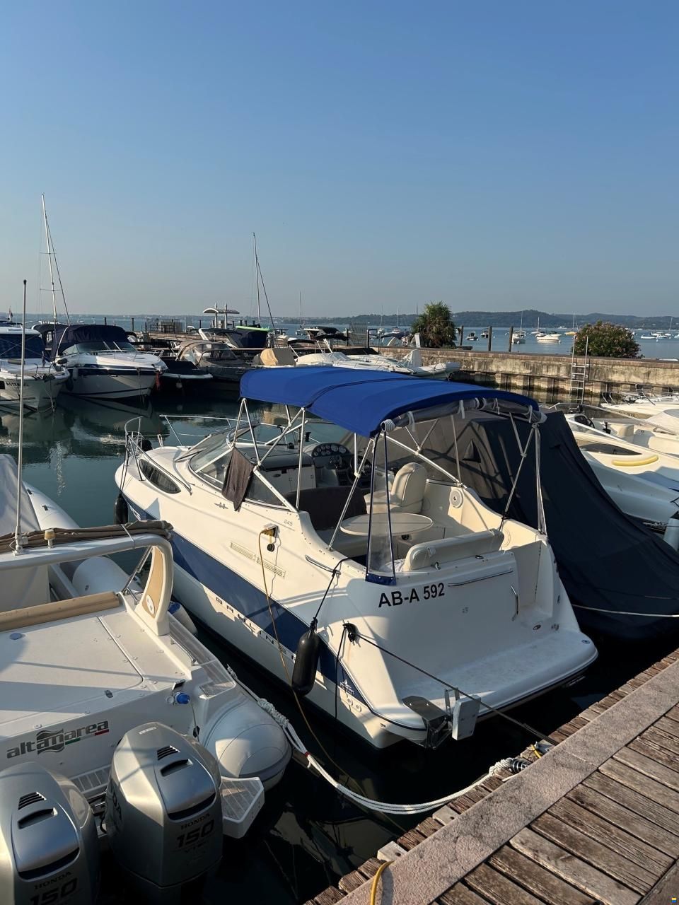 Bayliner 245