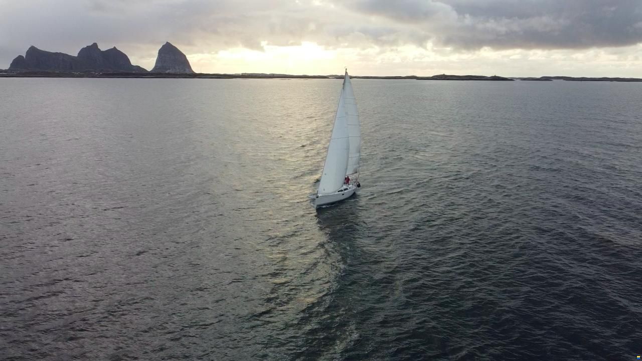 Hanse 350