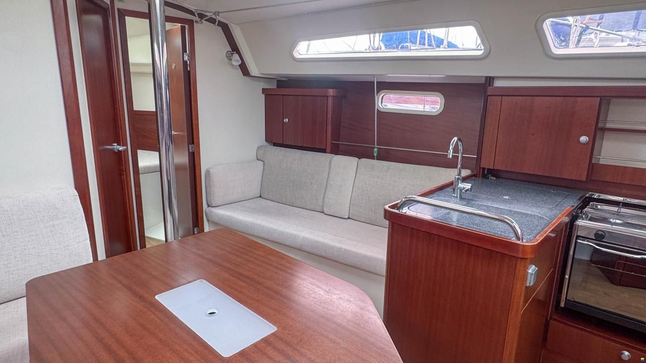 Hanse 350
