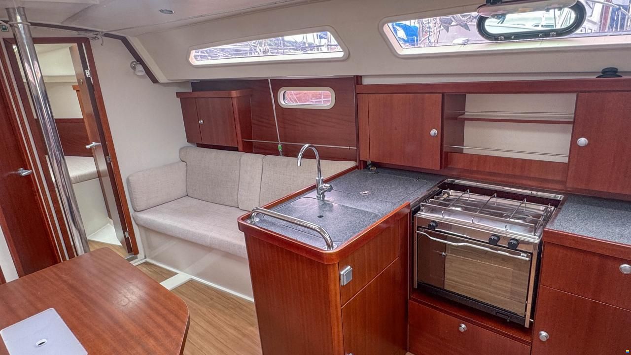 Hanse 350