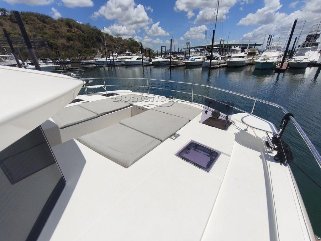 Leopard 53 Powercat