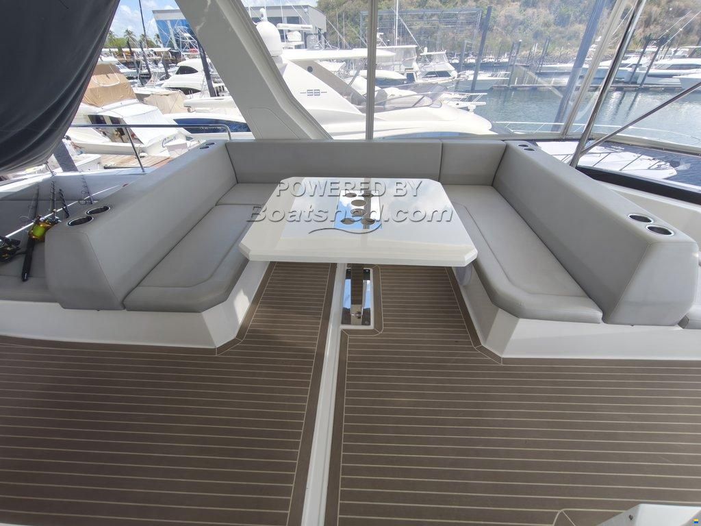 Leopard 53 Powercat