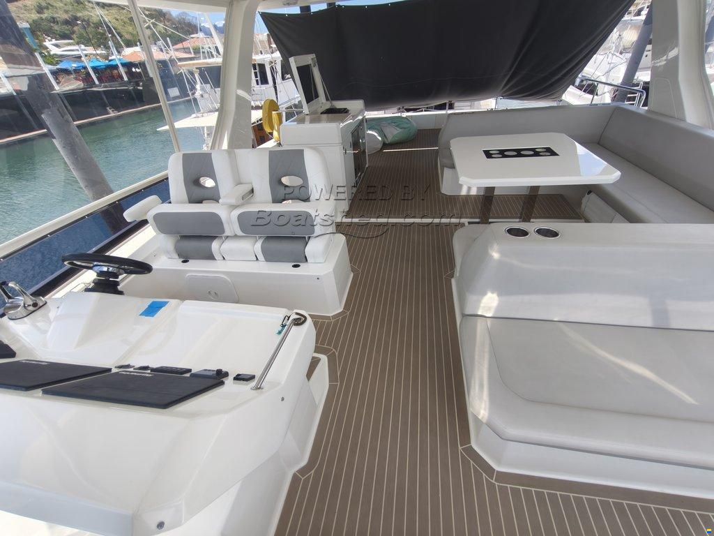 Leopard 53 Powercat