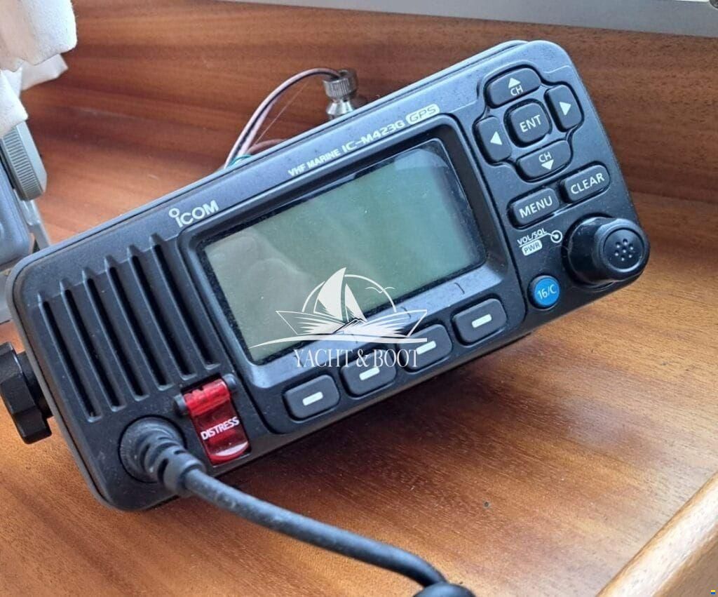 Aquilla 900 Traveller