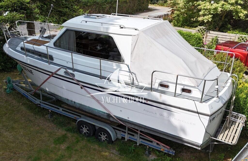 Aquilla 900 Traveller