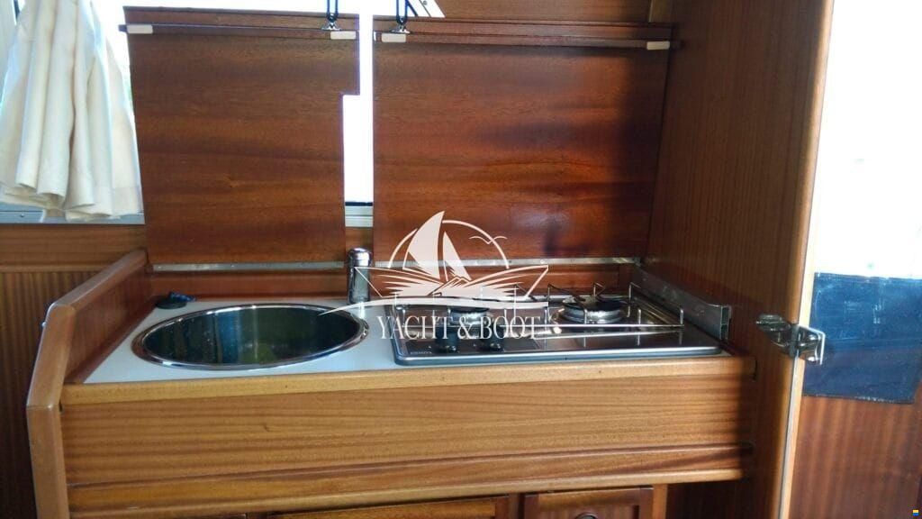 Aquilla 900 Traveller