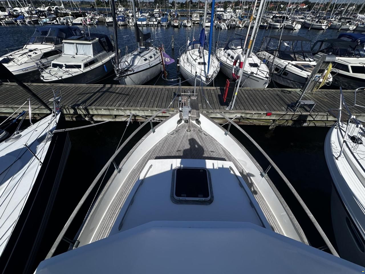Grand Banks 32
