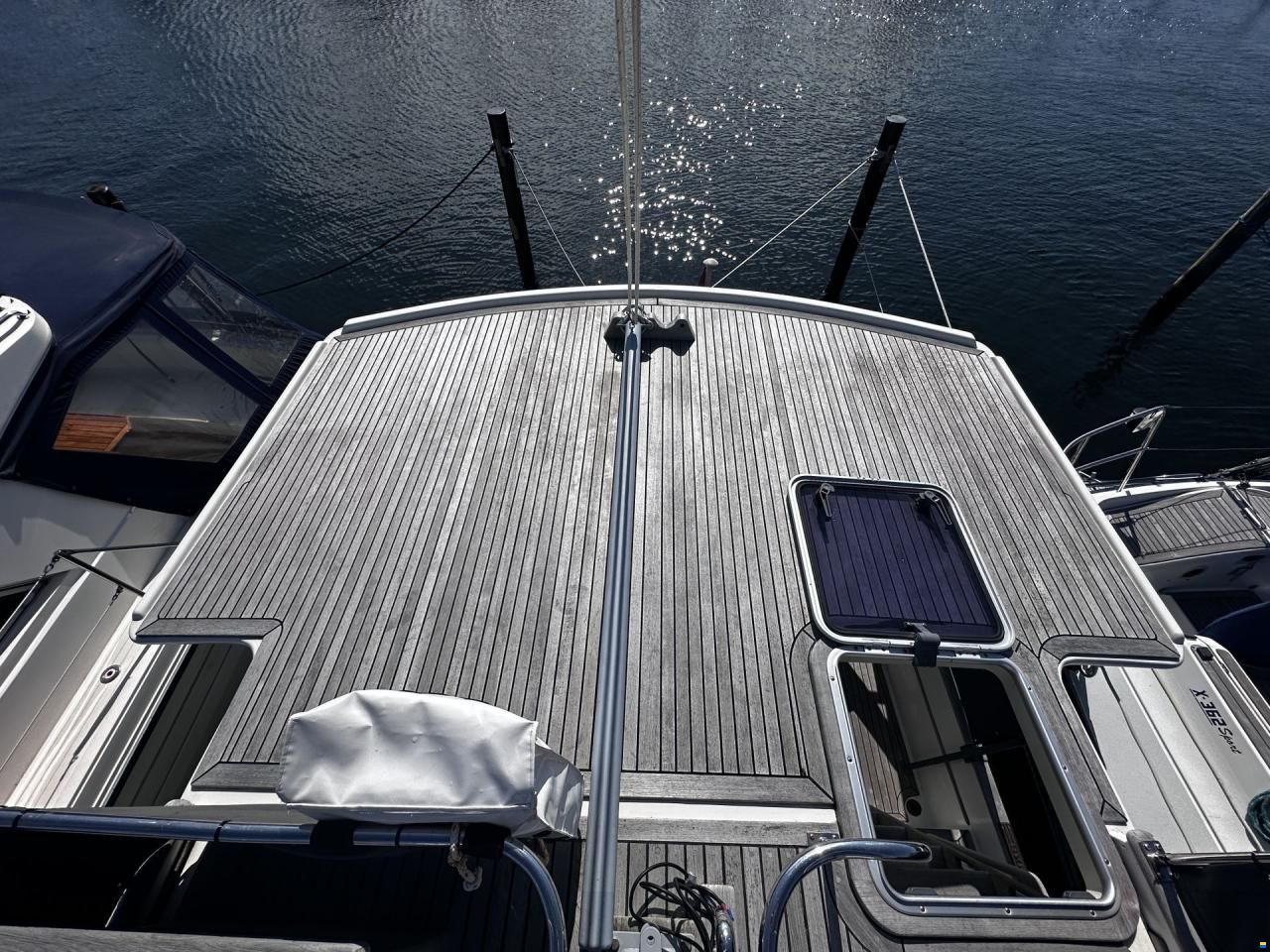 Grand Banks 32
