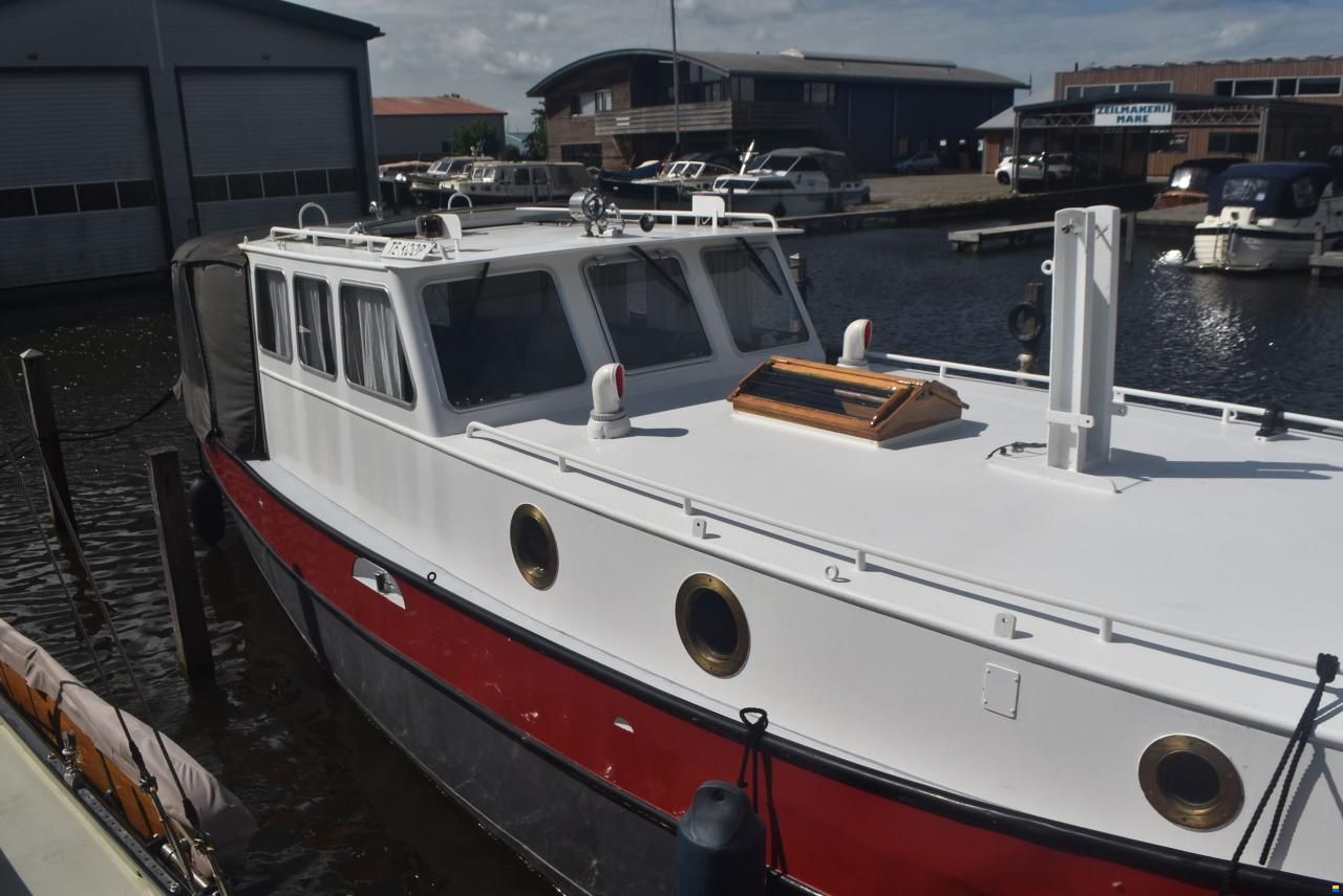 Oud Zuiderzee Sloep Historisch Lemster V