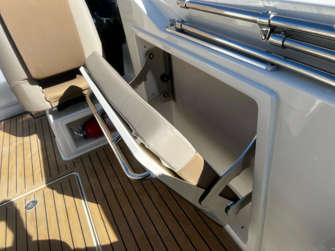 Quicksilver 675 Cruiser, Mercury F175 V6 DTS