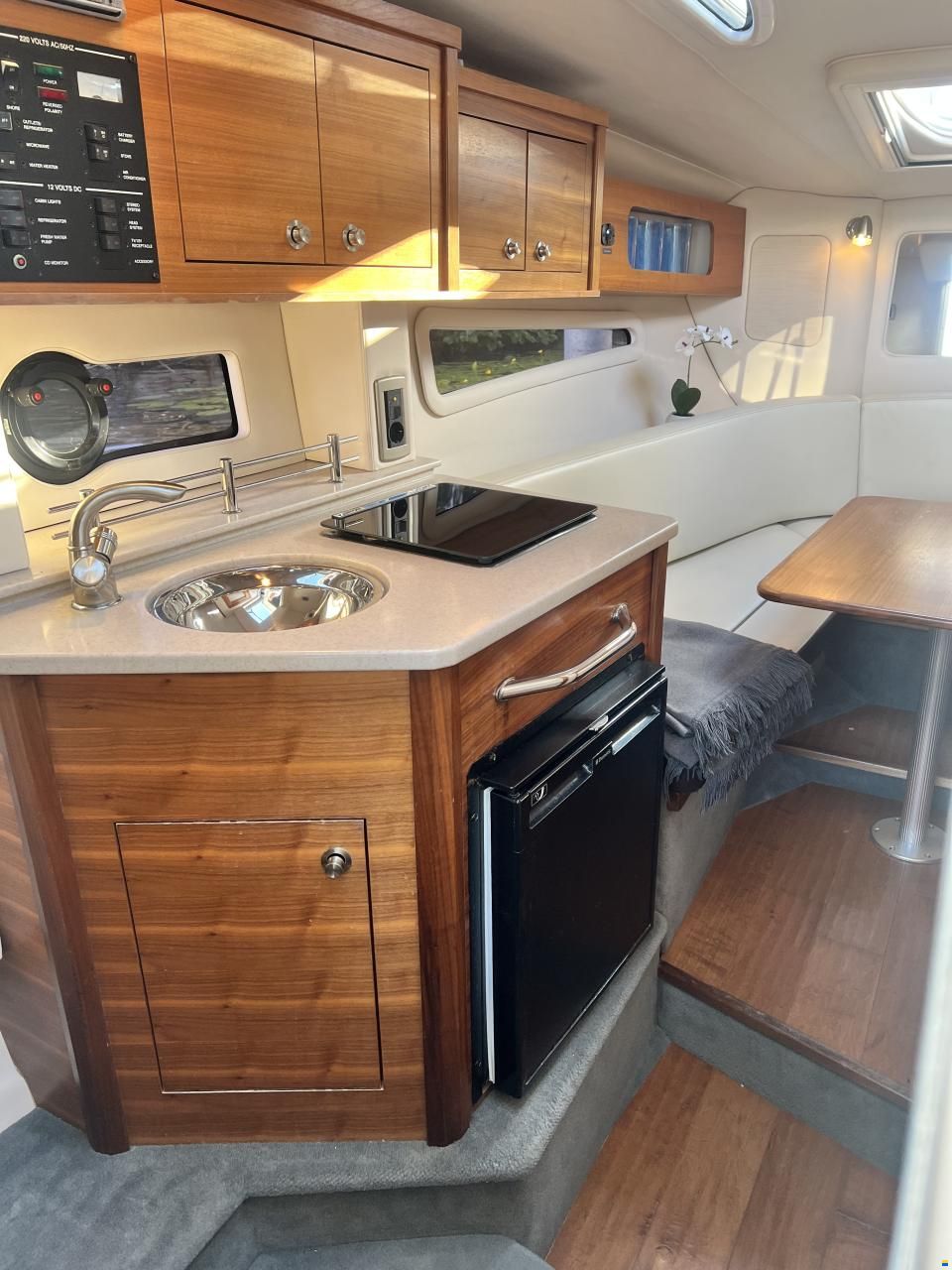 Sea Ray 265 DAE