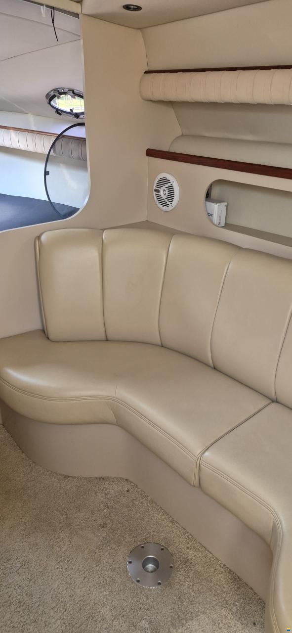 Cruisers 2870 Express