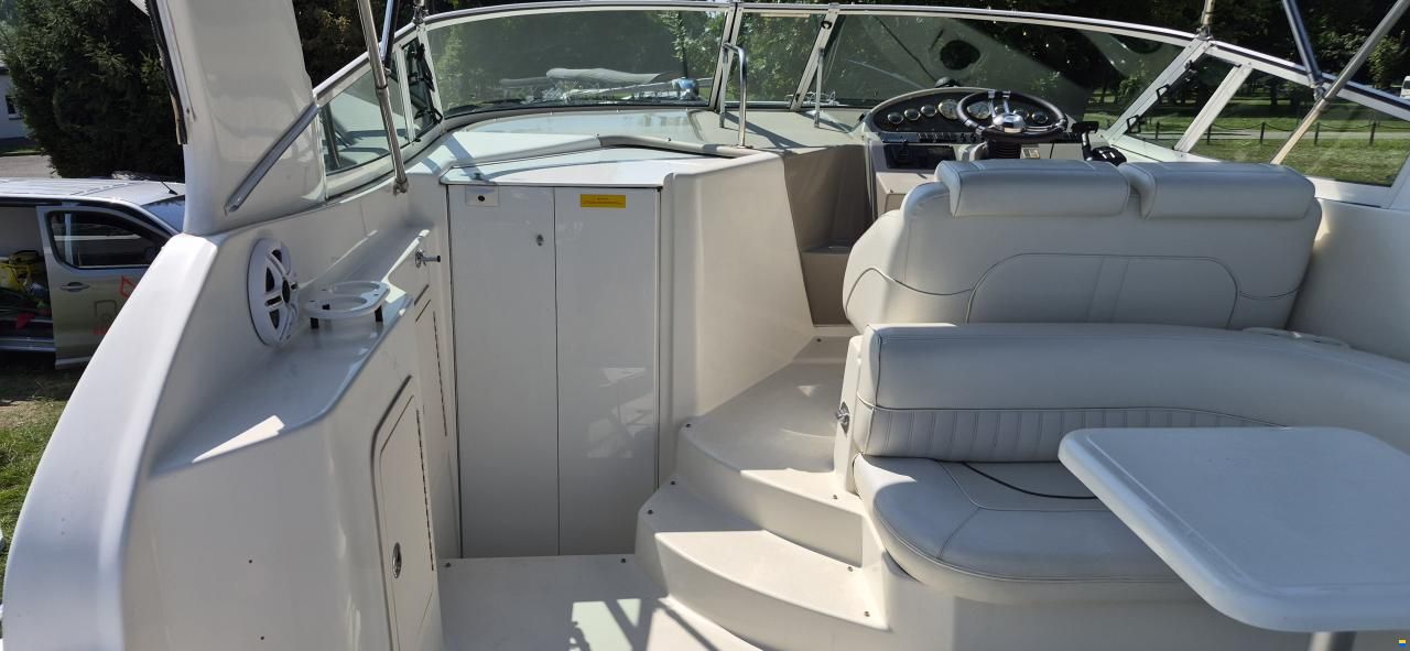 Cruisers 2870 Express