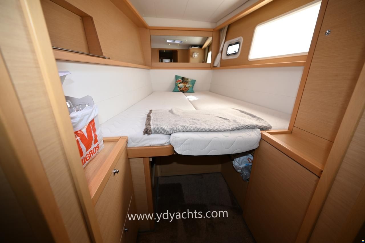Lagoon 450 F