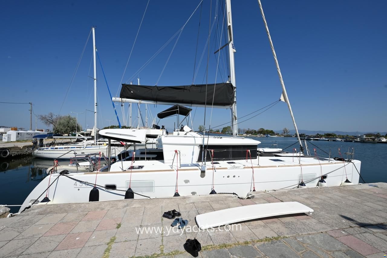 Lagoon 450 F