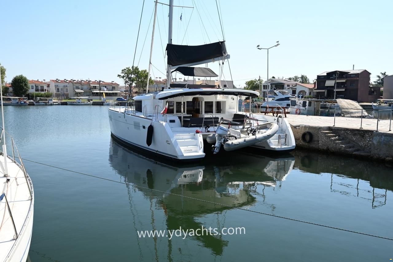 Lagoon 450 F