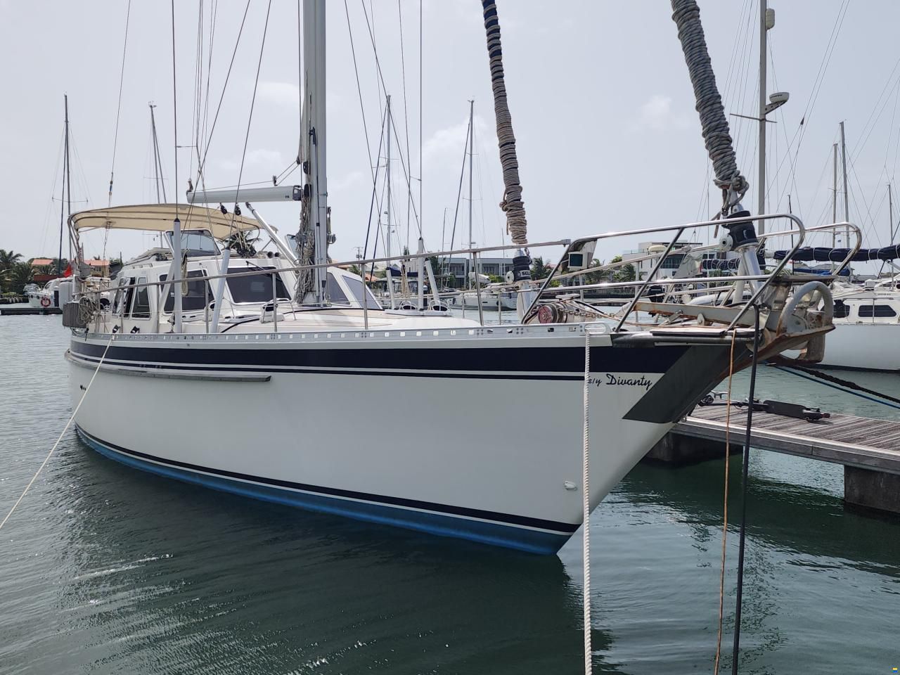 Nauticat 521