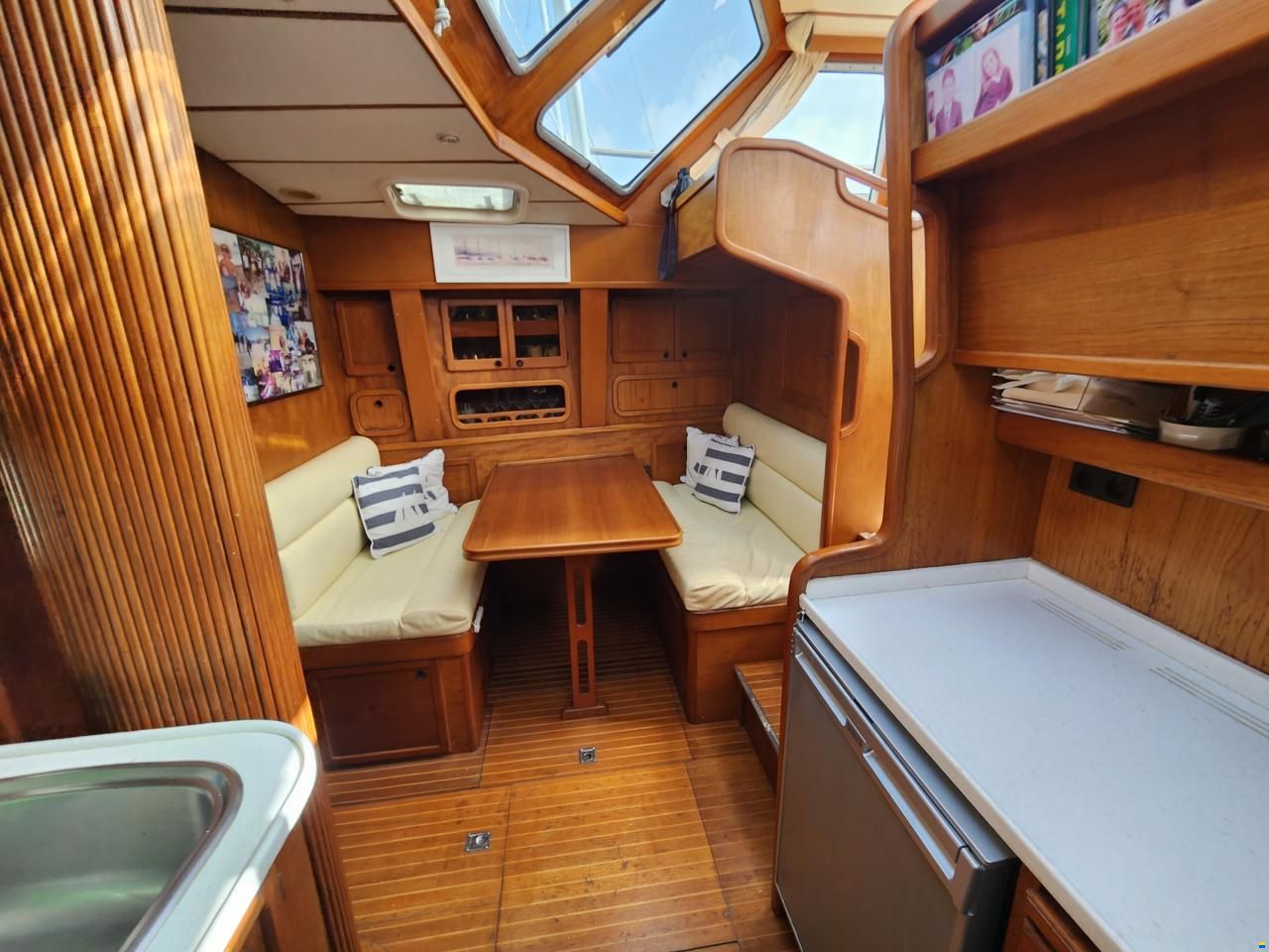 Nauticat 521