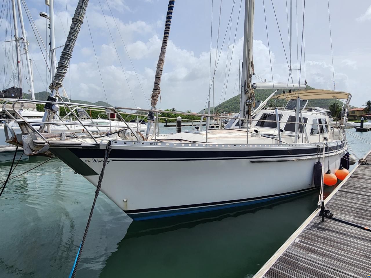 Nauticat 521