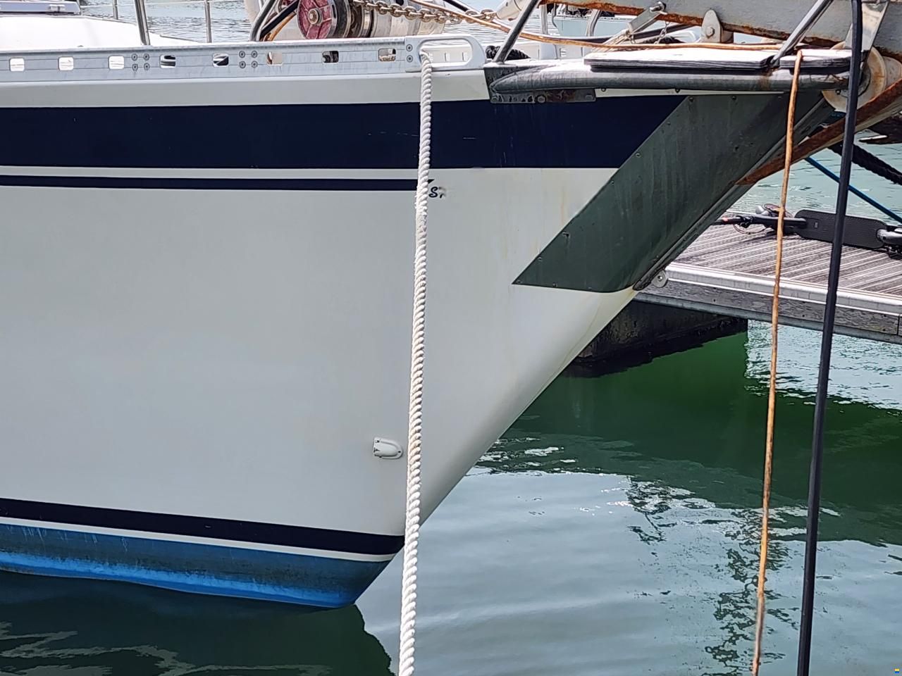 Nauticat 521