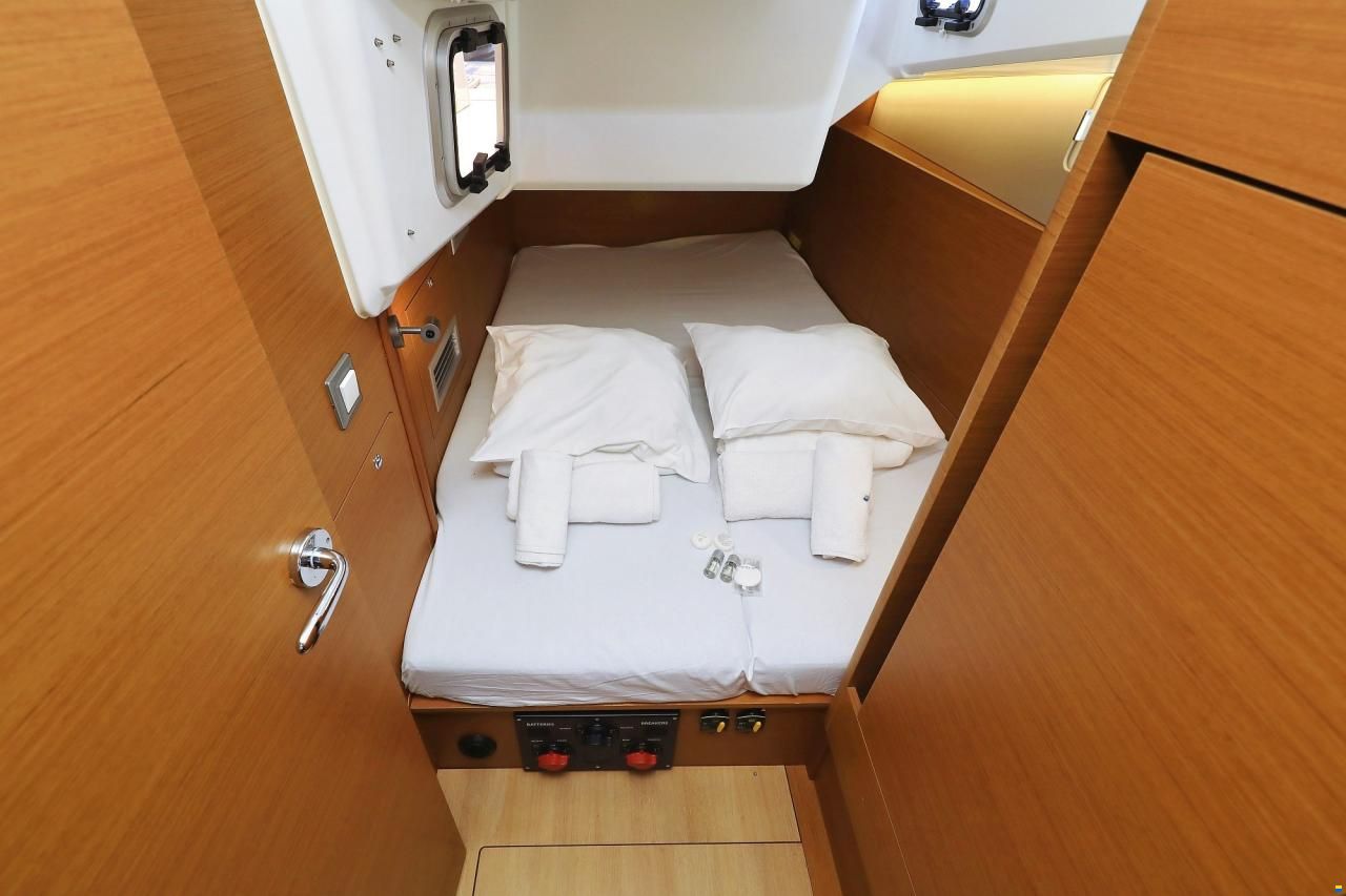 Jeanneau Sun Odyssey 410