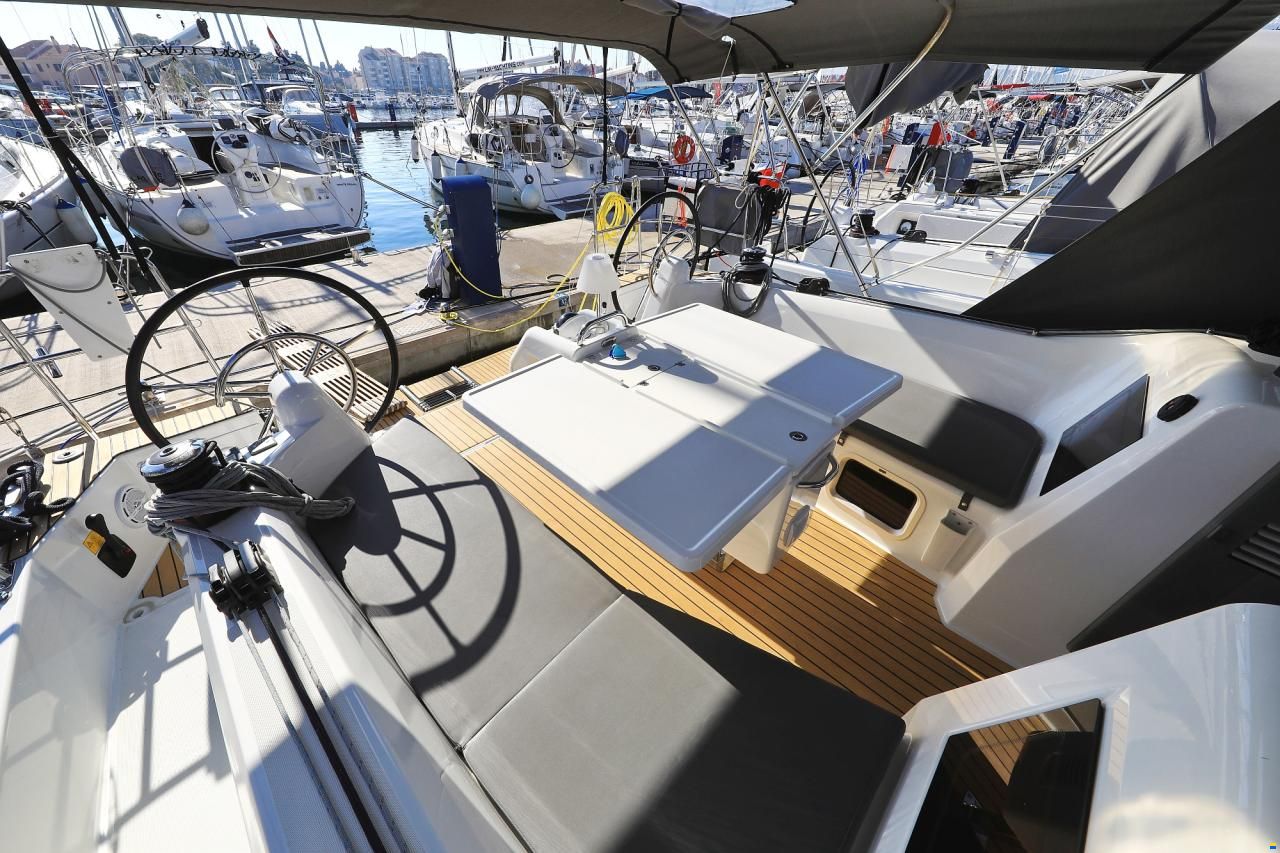 Jeanneau Sun Odyssey 410