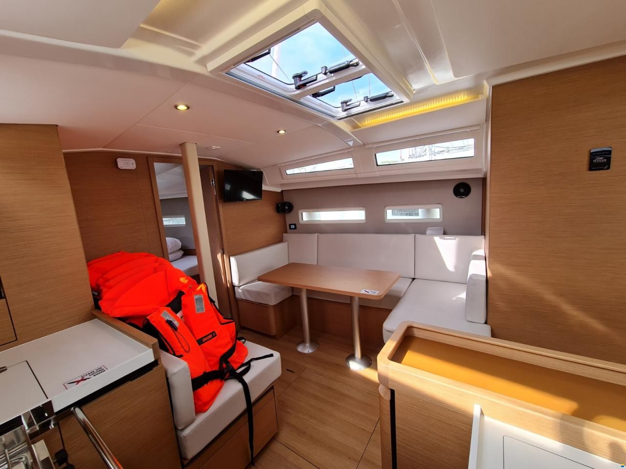Jeanneau Sun Odyssey 410