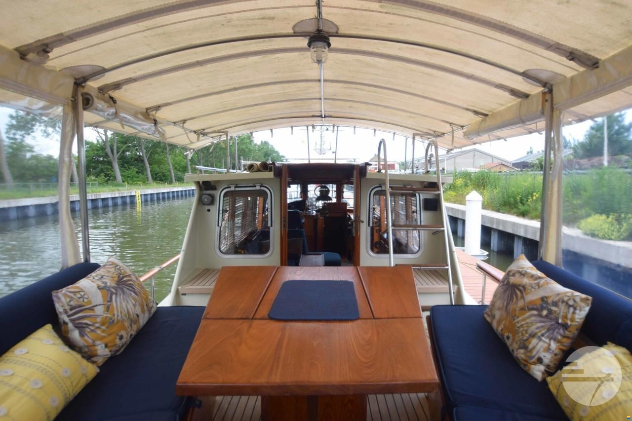 Classic Cruiser 14 23