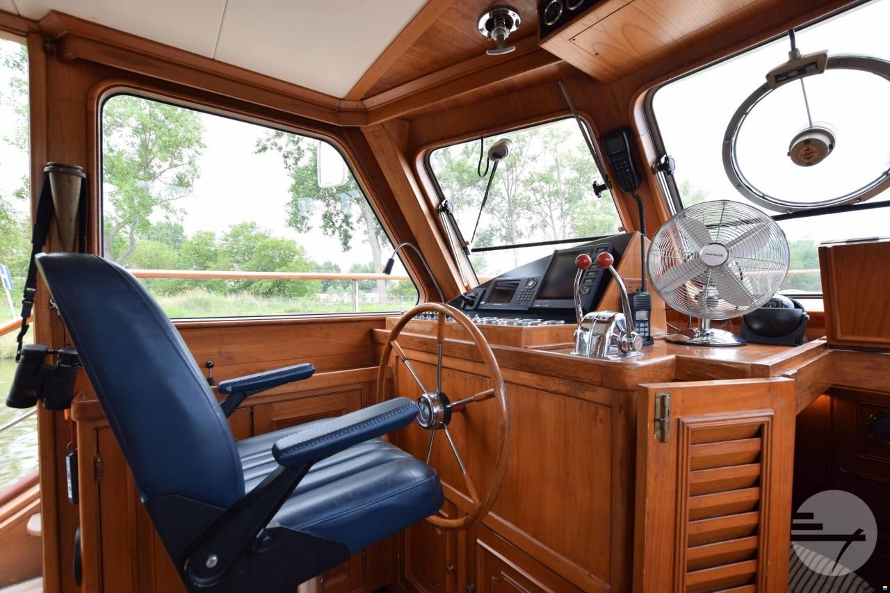 Classic Cruiser 14 23