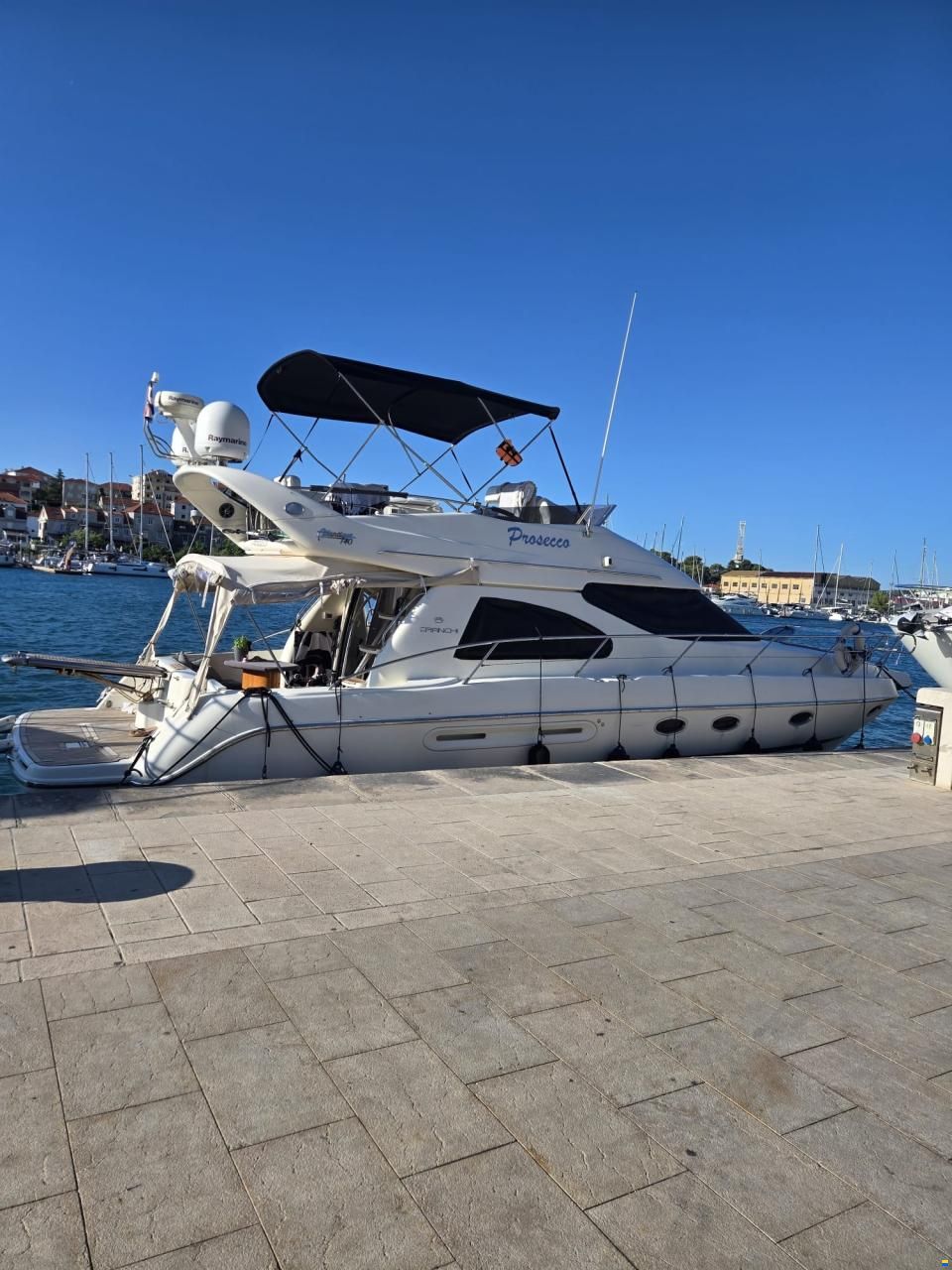 Cranchi Atlantique 40 Fly