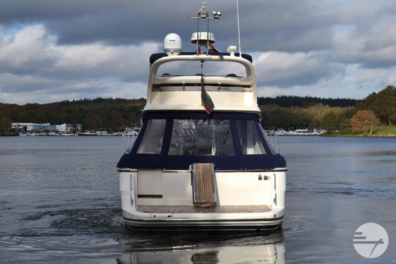 Fairline Phantom 43