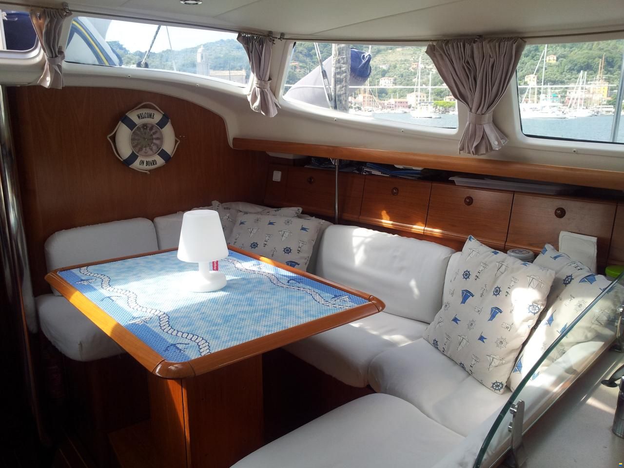 Jeanneau Sun Odyssey 43 DS