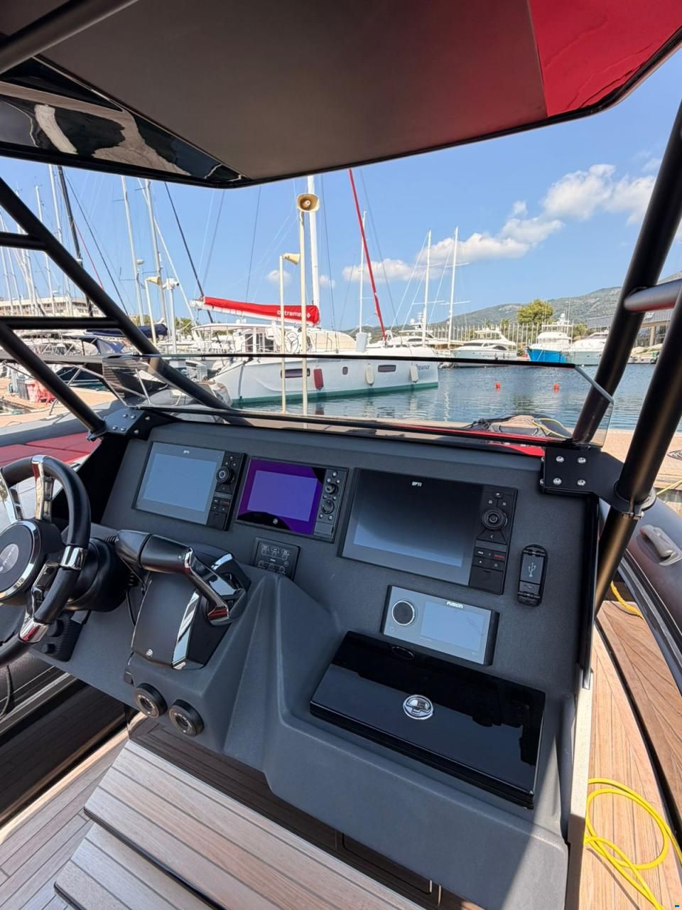 Technohull GT7