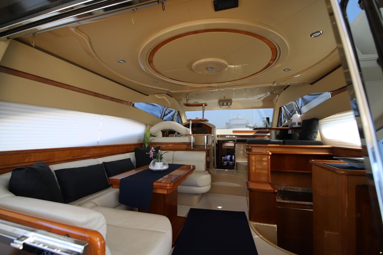 Ferretti 480