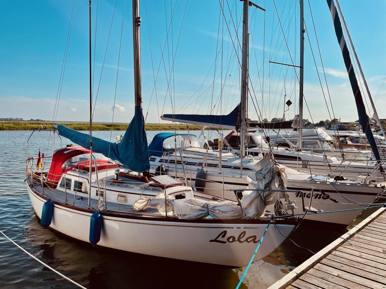 Swiftsure De Vries Lentsch