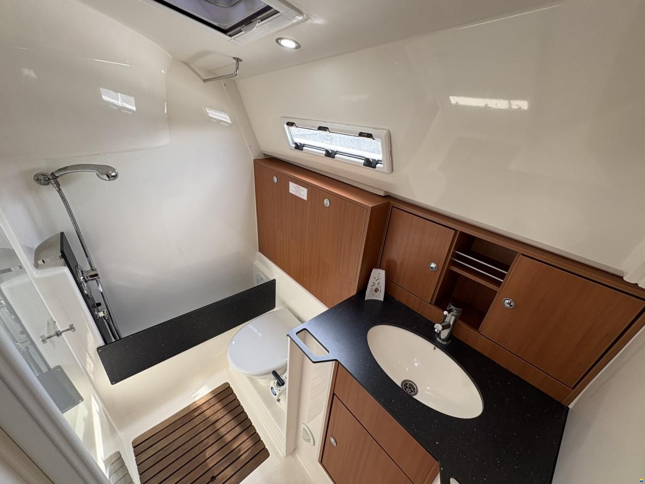 Bavaria Cruiser 36