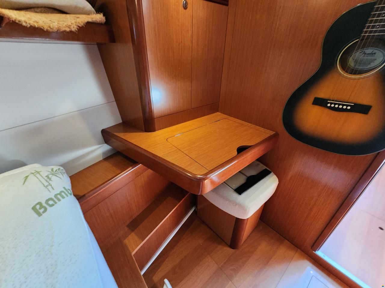 Beneteau Oceanis 40