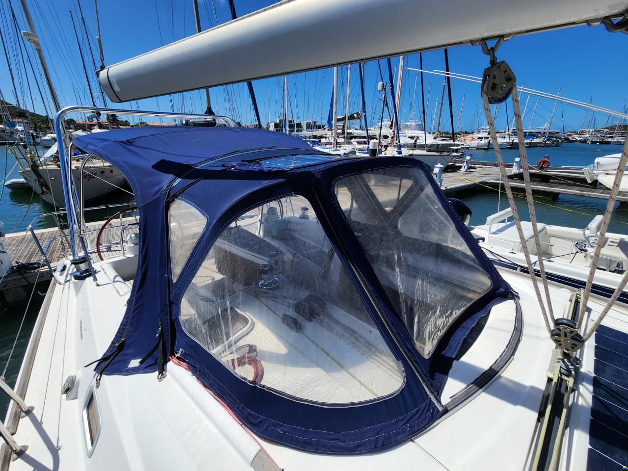 Beneteau Oceanis 40