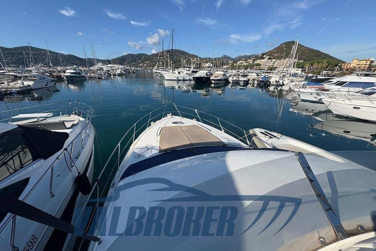 Fairline Phantom 50