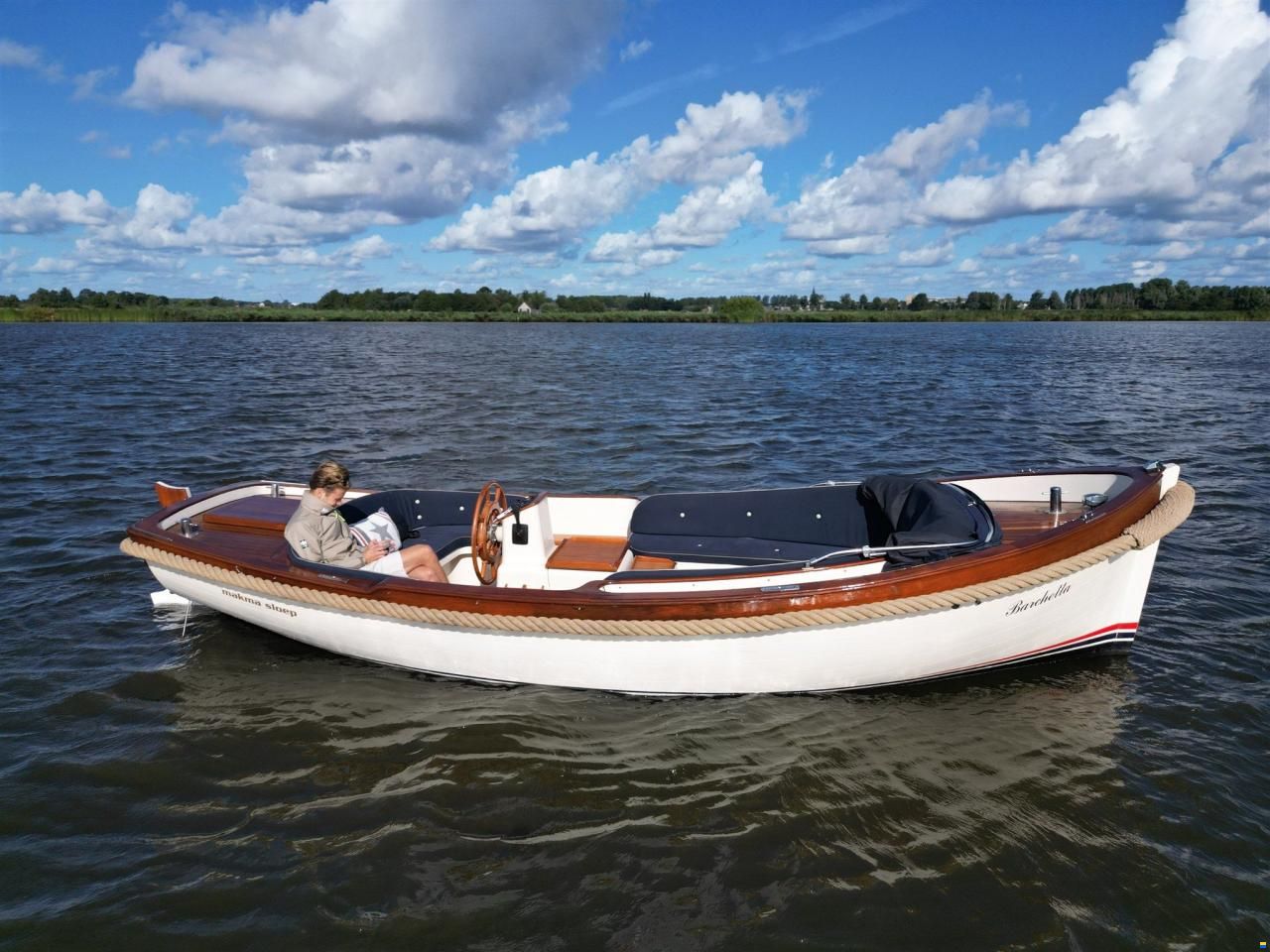 Makma Admiraal sloep