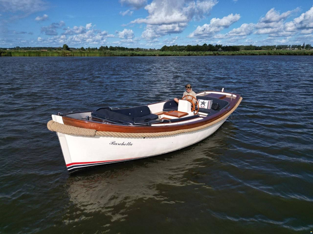 Makma Admiraal sloep