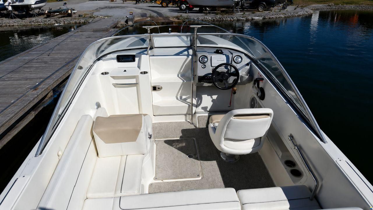 Bayliner 642