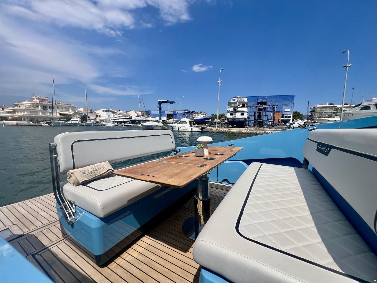 Fairline F Line 33