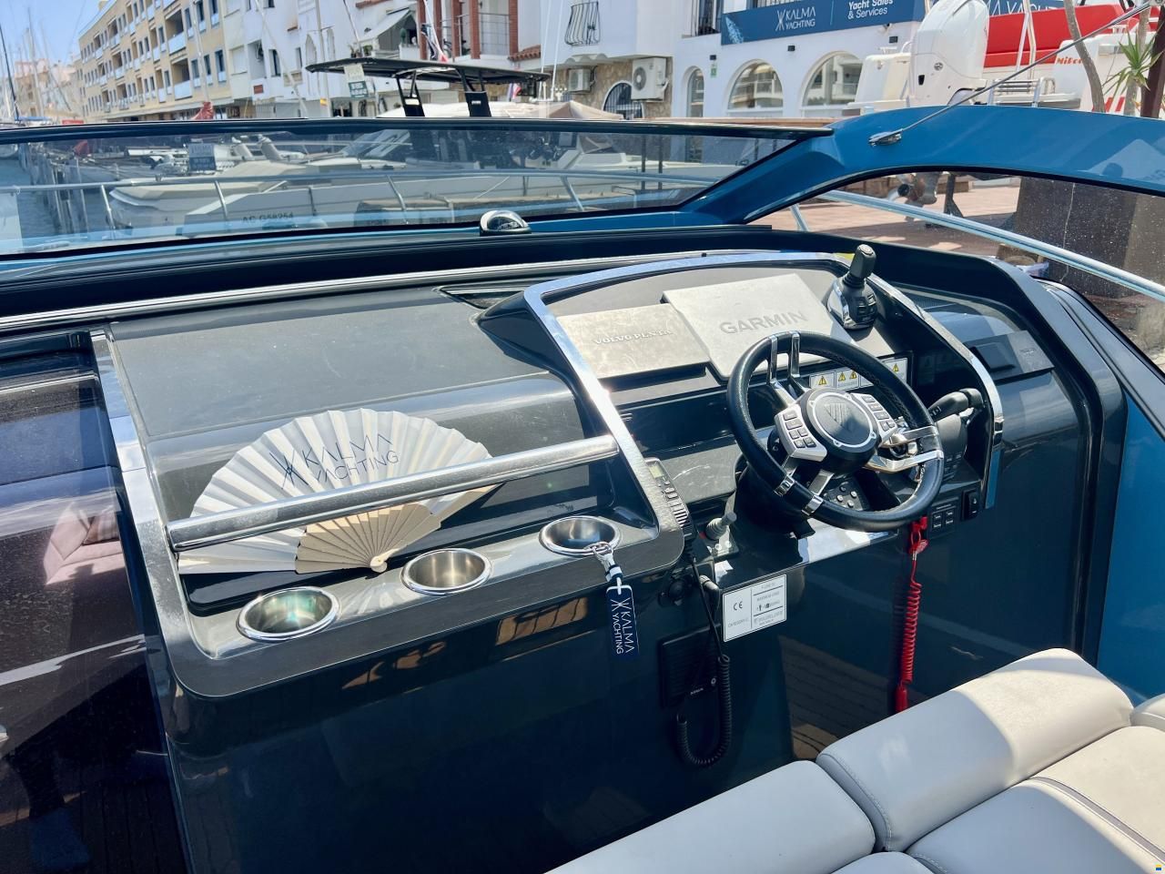 Fairline F Line 33
