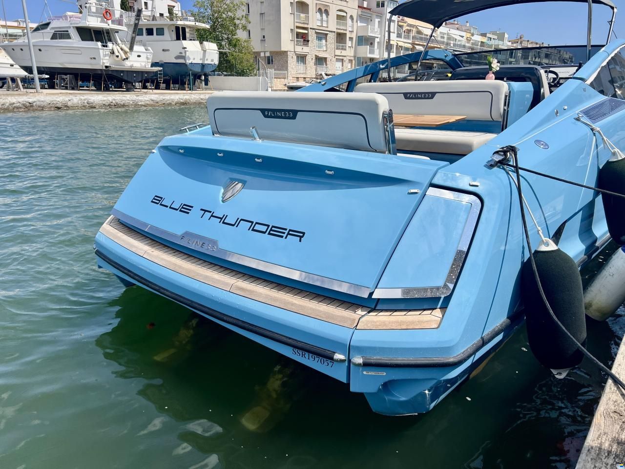 Fairline F Line 33