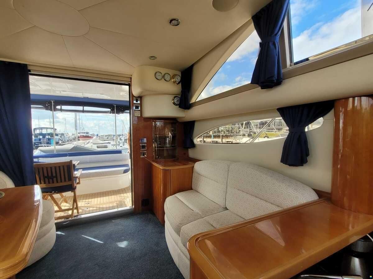 Princess 38